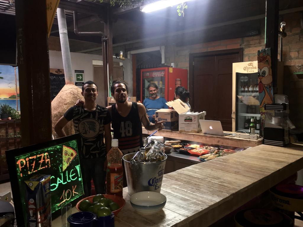 Mila Hostel Medellín Exterior foto